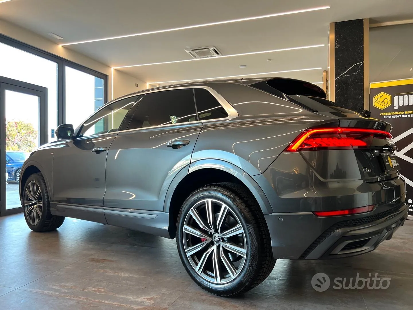 Audi Q8 2021 photo 5