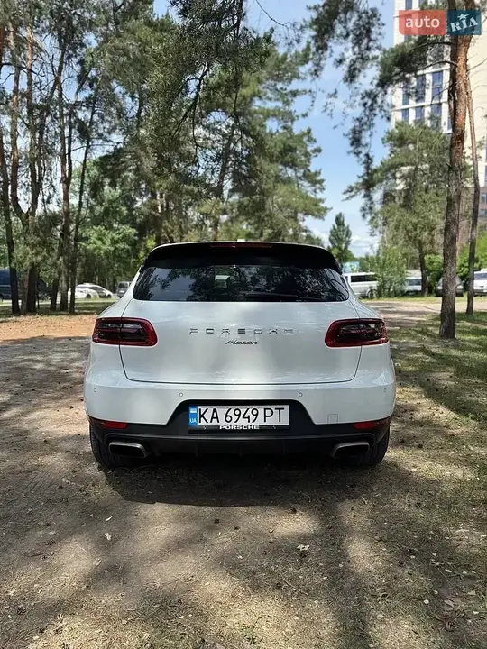 Porsche Macan 2018 photo 2