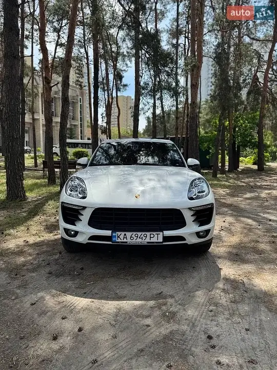 Porsche Macan