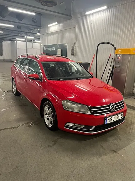 Volkswagen Passat 2012 photo 5