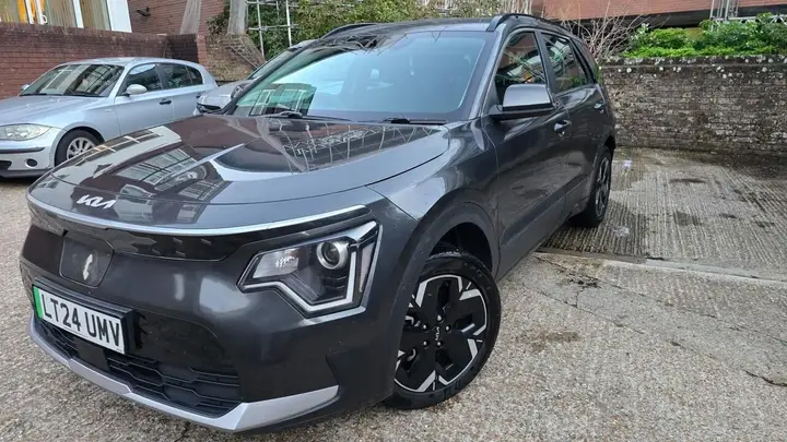 Kia Niro 2024 photo 2