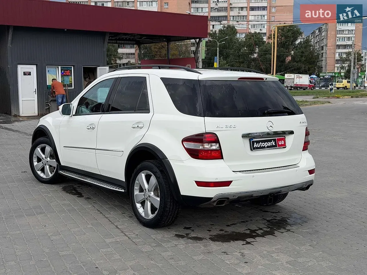 Mercedes-Benz M-Class 2008 photo 3