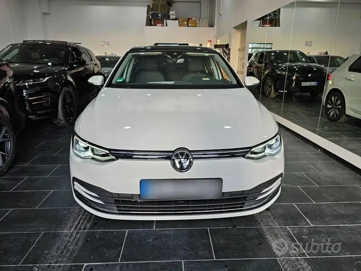 Volkswagen Golf 2023 photo 3