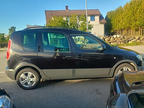 Skoda Roomster 2010 photo 5
