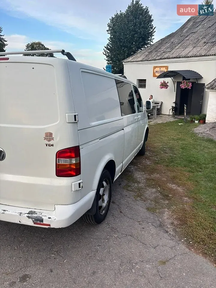 Volkswagen Transporter 2009 photo 4