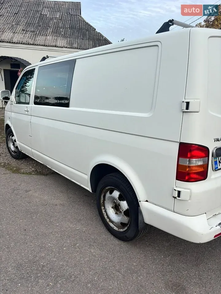 Volkswagen Transporter 2009 photo 5