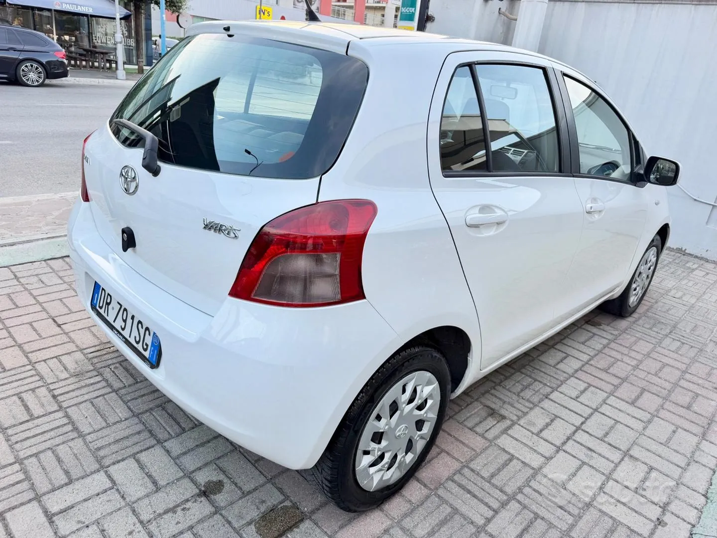 Toyota Yaris 2008 photo 2