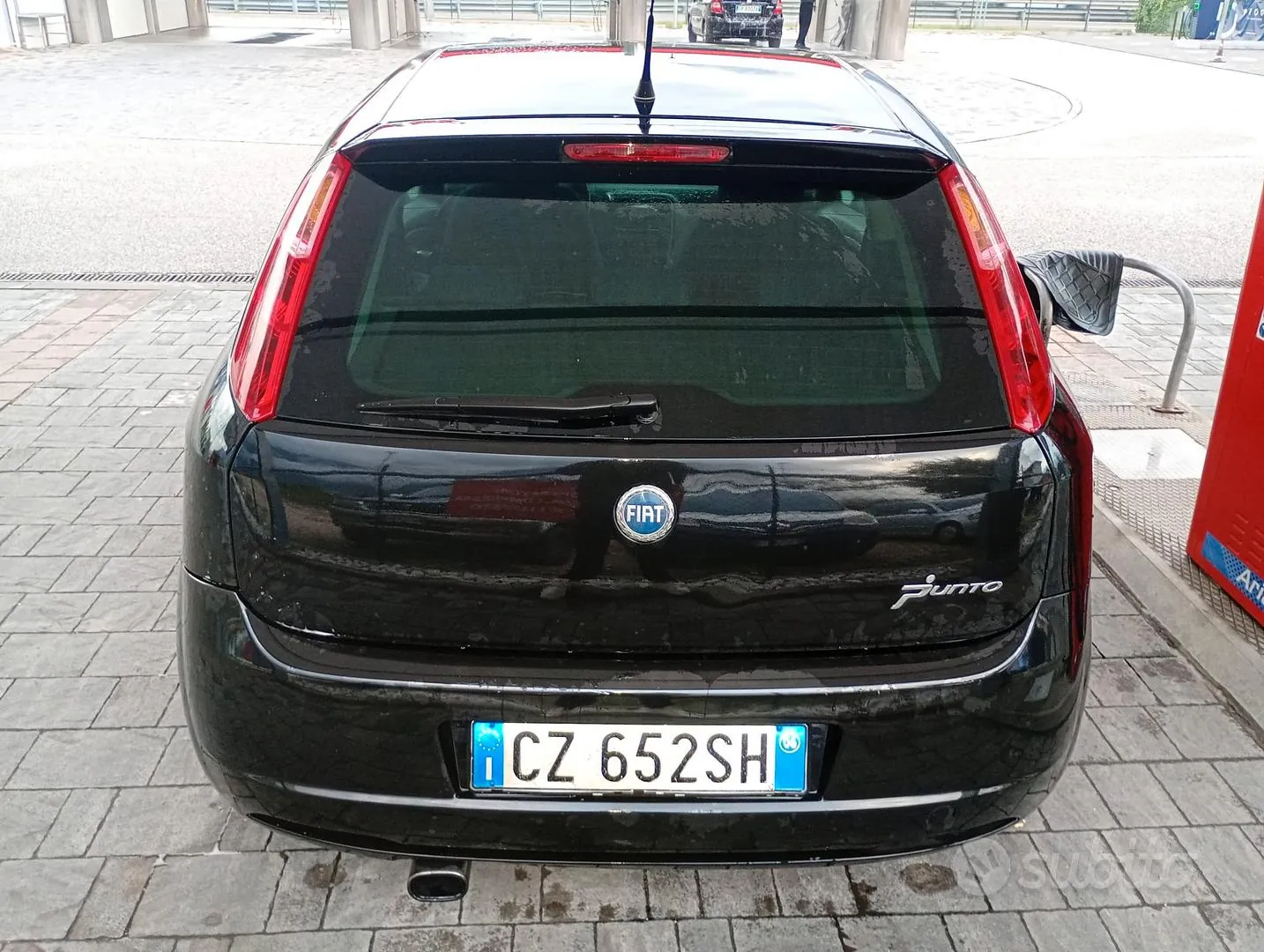 Fiat Grande Punto 2006 photo 4