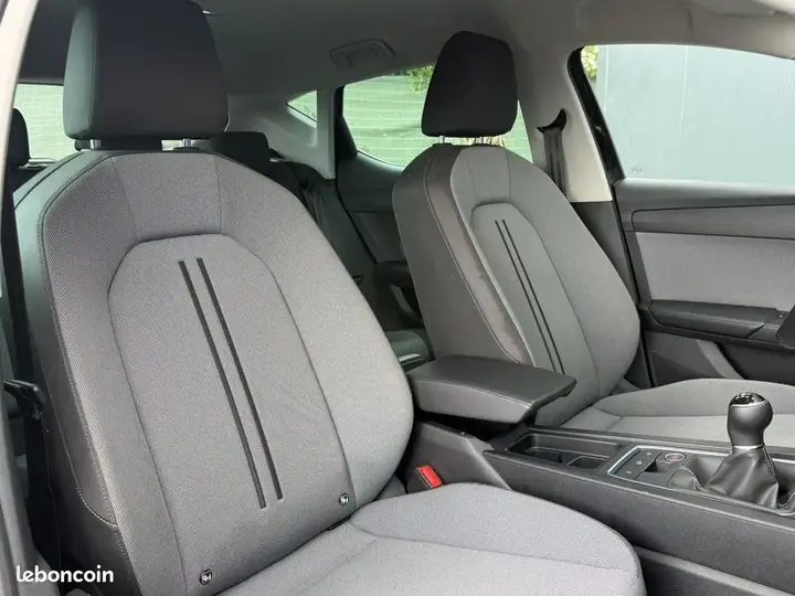 Seat Leon 2025 photo 4