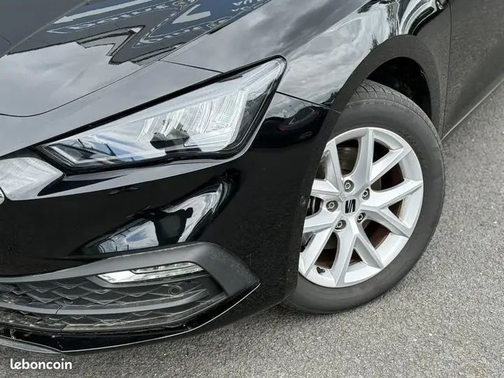 Seat Leon 2025 photo 3