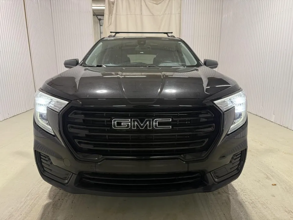 GMC Terrain 2023 photo 3