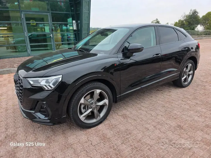 Audi Q3 2020 photo 3