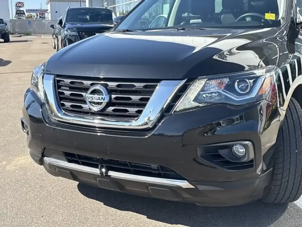 Nissan Pathfinder 2018 photo 3