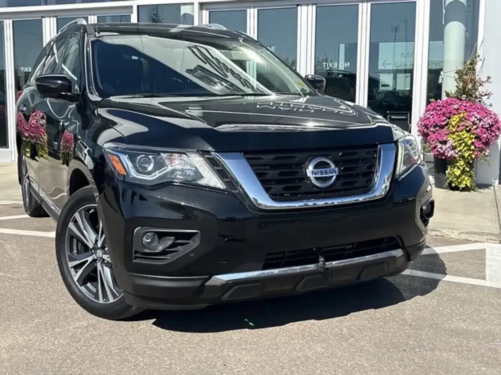 Nissan Pathfinder 2018 photo 2