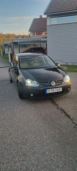 Volkswagen Golf 5 2006 photo 2