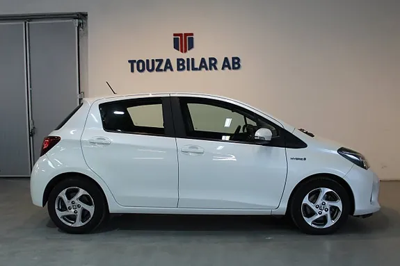 Toyota Yaris 2016 photo 4