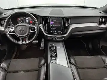 Volvo Xc60 2018 photo 3