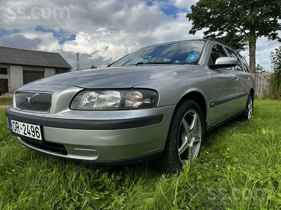 Volvo V70