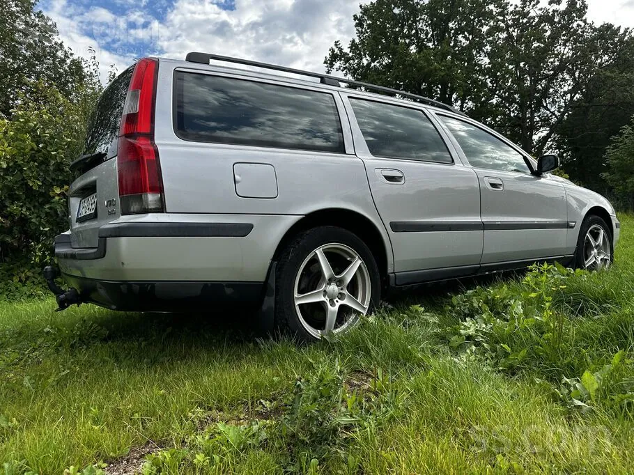 Volvo V70 2003 photo 4