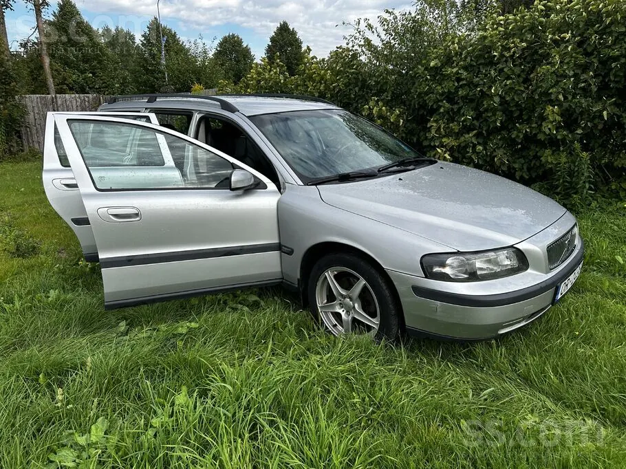 Volvo V70 2003 photo 5