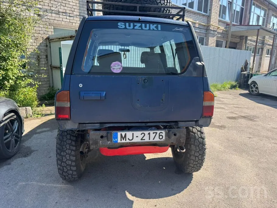 Suzuki Grand Vitara 1996 photo 2