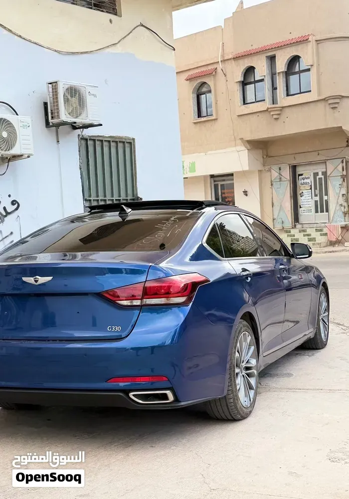 Genesis G70