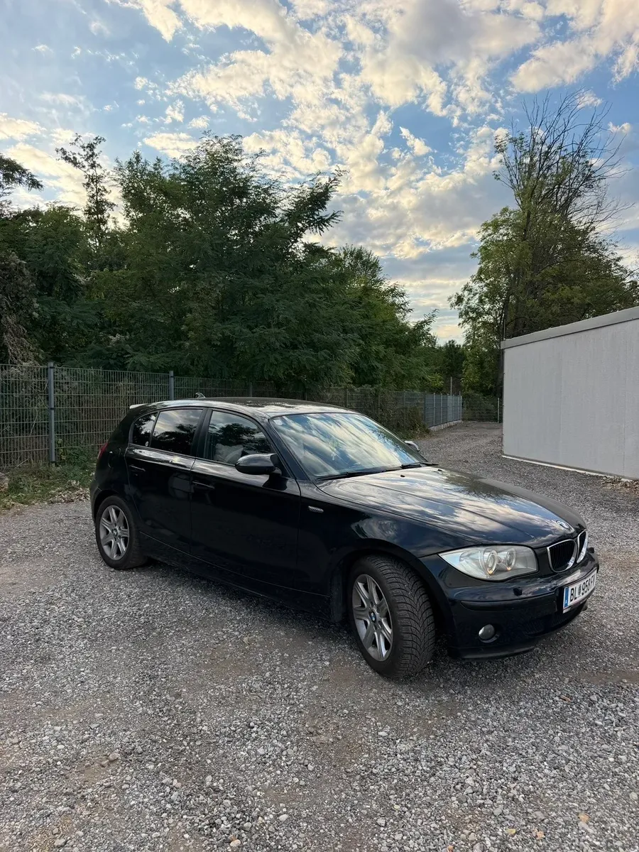 BMW 1 Series 2005 photo 2