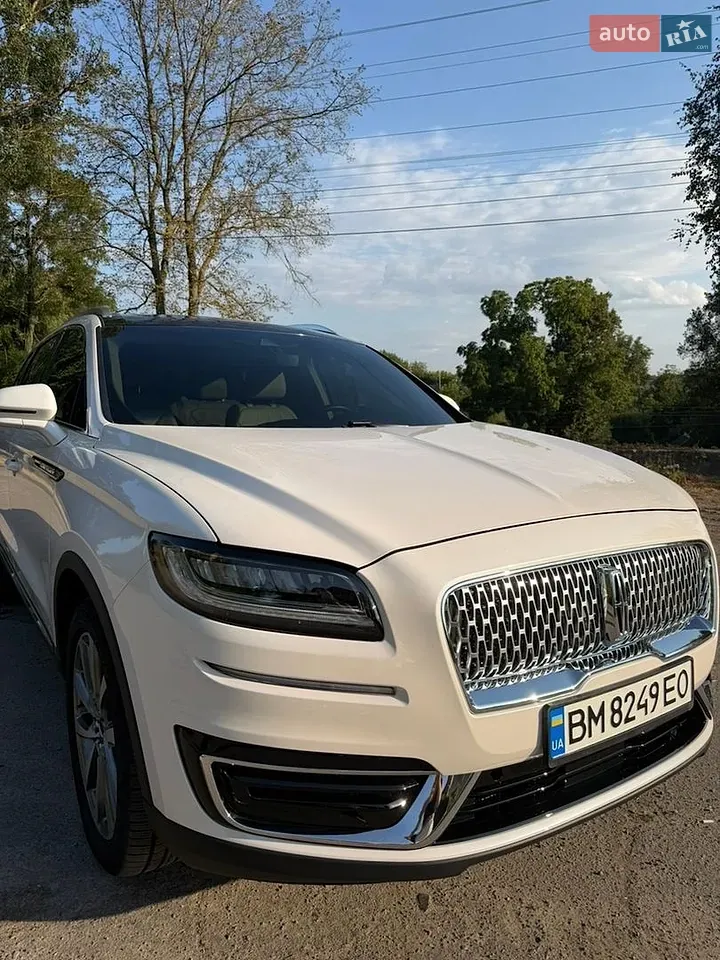 Lincoln Nautilus 2019 photo 2