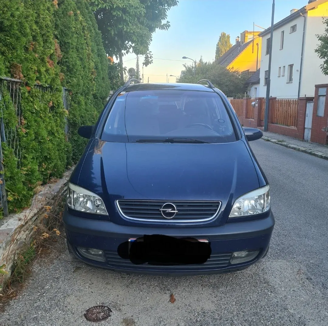 Opel Zafira 2002 photo 2