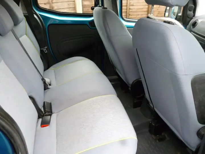 Peugeot Bipper Tepee 2010 photo 4