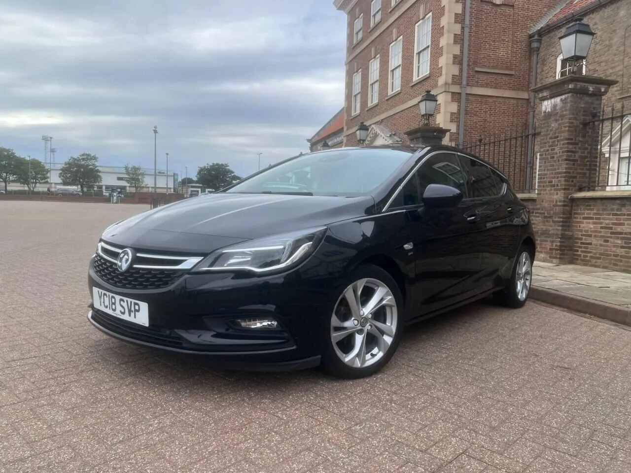 Vauxhall Astra 2018 photo 3