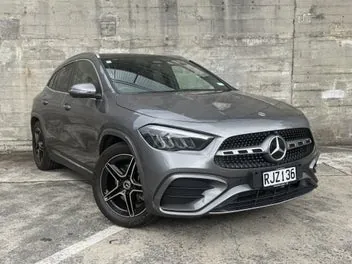 Mercedes-Benz Gla 2025 photo 2