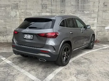 Mercedes-Benz Gla 2025 photo 4