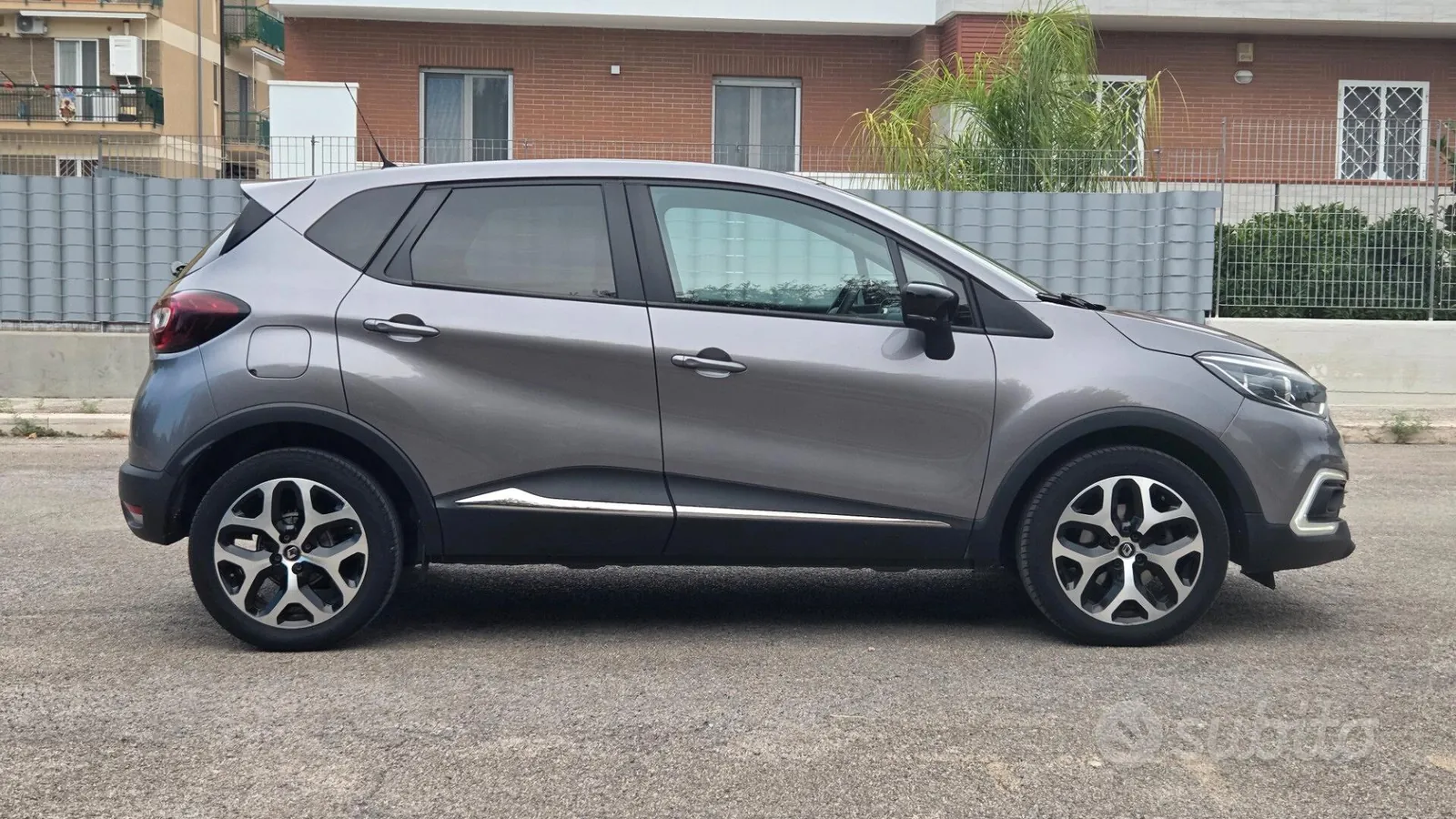 Renault Captur 2018 photo 3