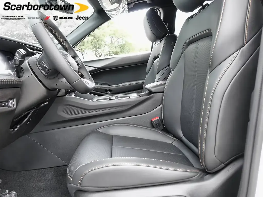 Jeep Cherokee 2026 photo 4
