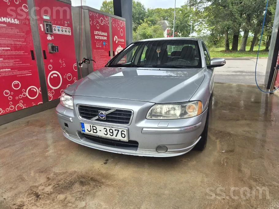 Volvo S60