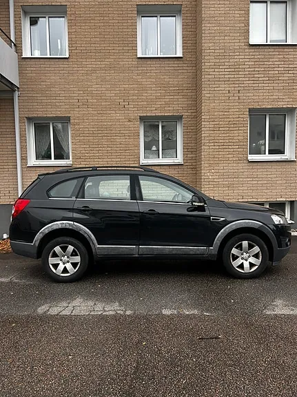 Chevrolet Captiva 2011 photo 2
