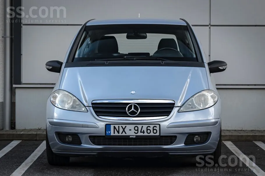 Mercedes-Benz A180 2007 photo 2