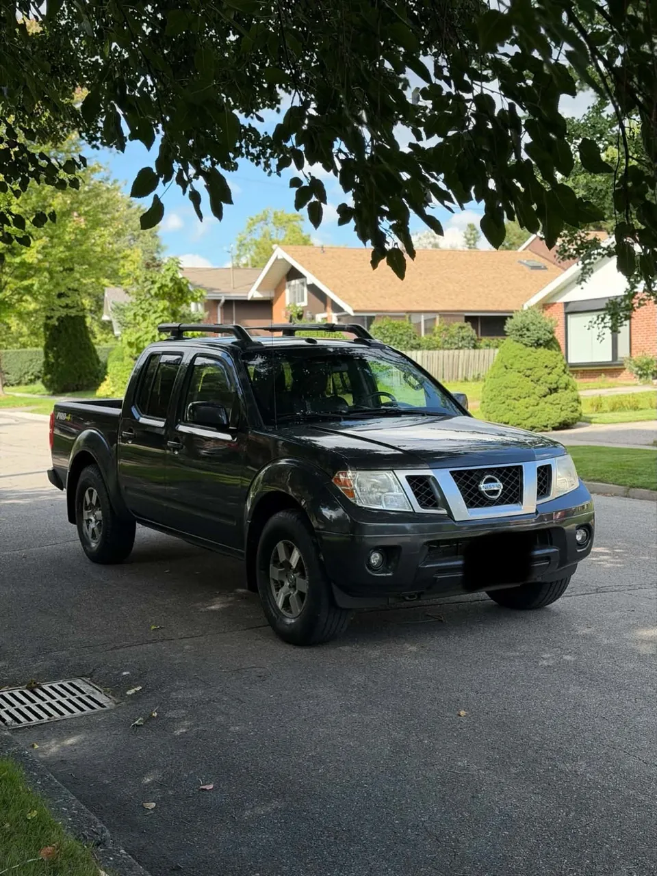 Nissan Frontier 2013 photo 2