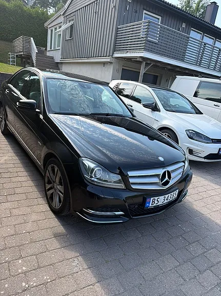 Mercedes-Benz C200 D 2011 photo 4