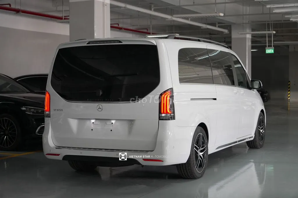 Mercedes-Benz V-Class 2026 photo 3