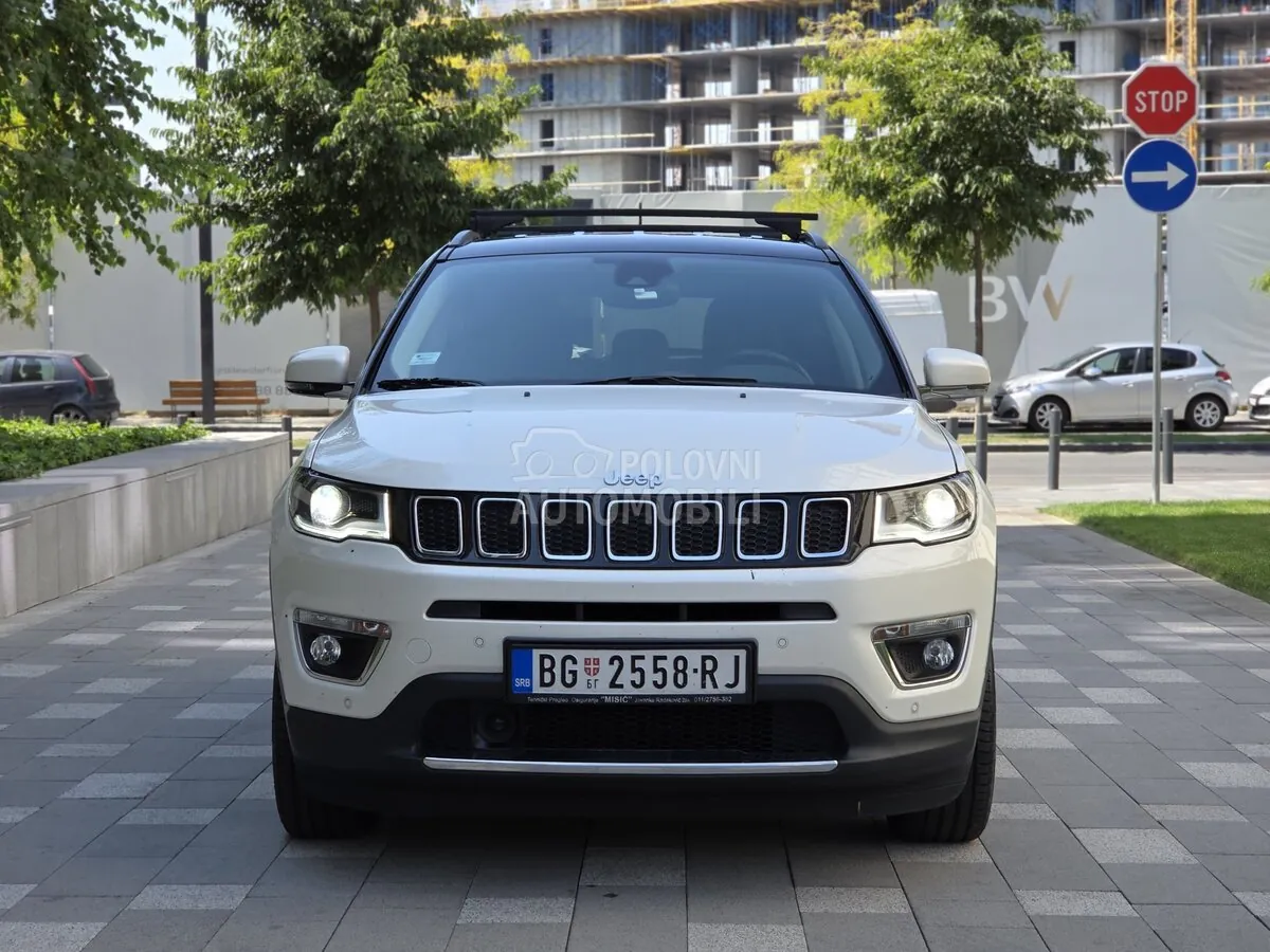 Jeep Compass 2018 photo 2