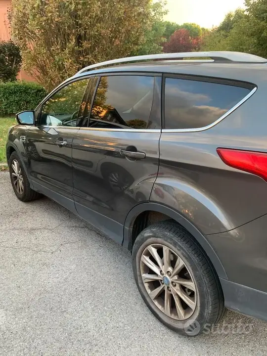 Ford Kuga 2015 photo 5