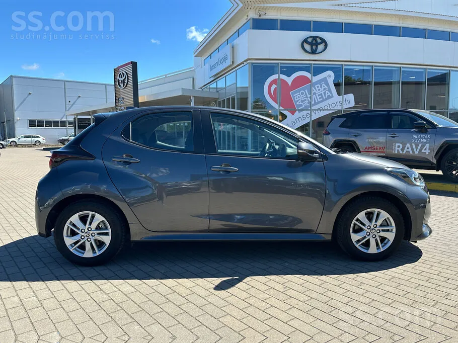Toyota Yaris 2025 photo 5