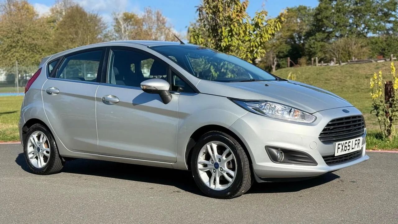 Ford Fiesta 2015 photo 4