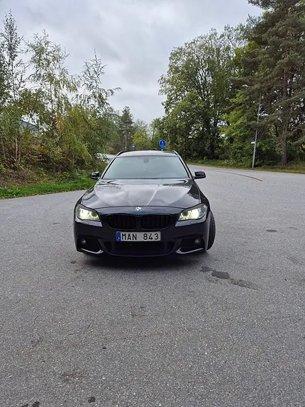BMW 530D 2012 photo 2