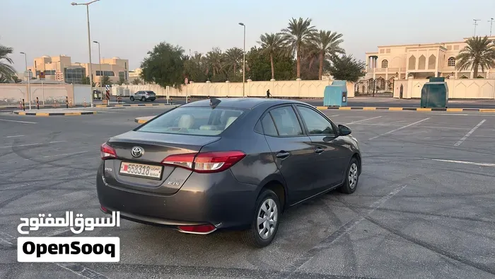 Toyota Yaris 2018 photo 2