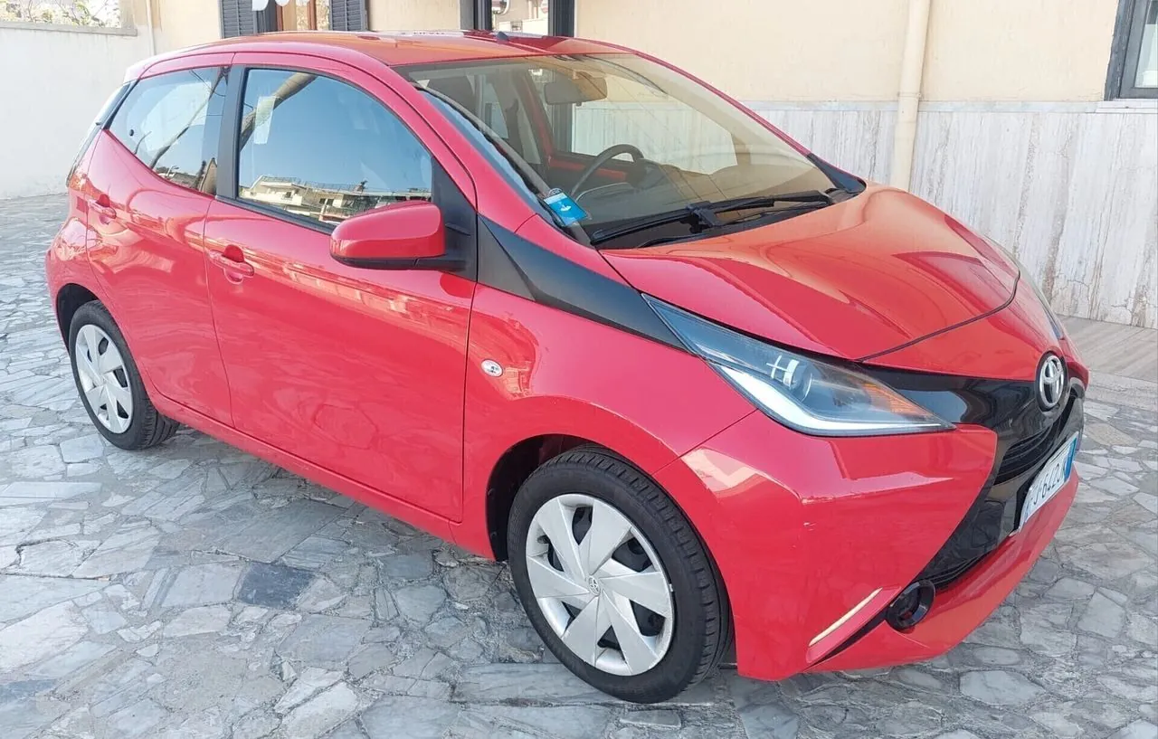 Toyota Aygo 2017 photo 2