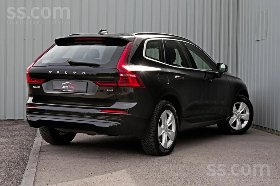 Volvo Xc60 2022 photo 3