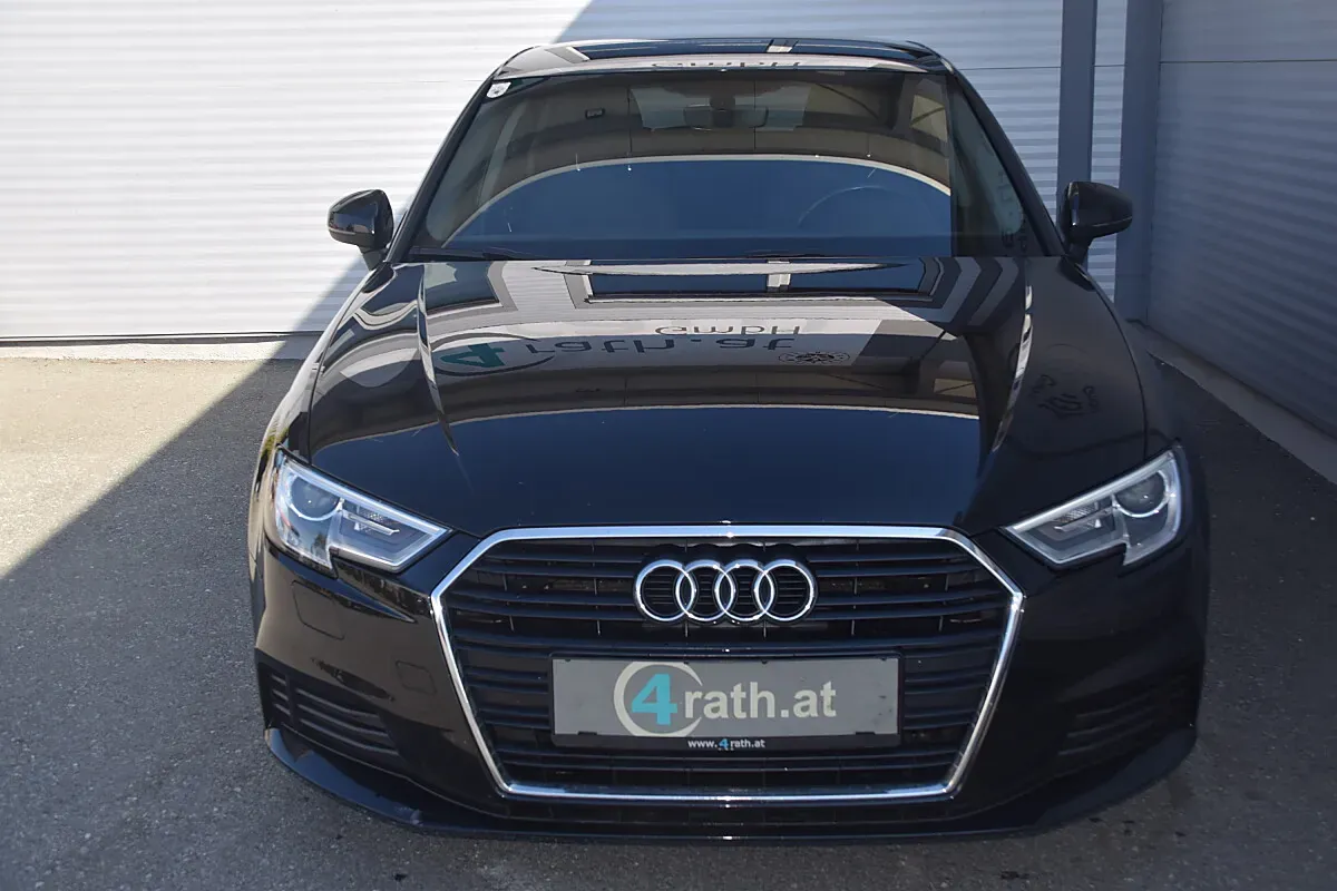 Audi A3 2017 photo 3